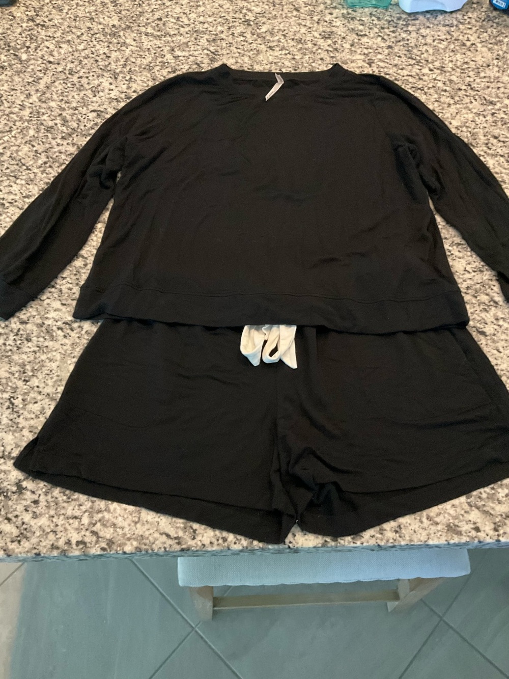 Soma Black Long-Sleeve Top & Drawstring Shorts Sleep Set